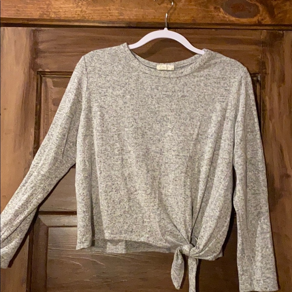 Grey knitted shirt